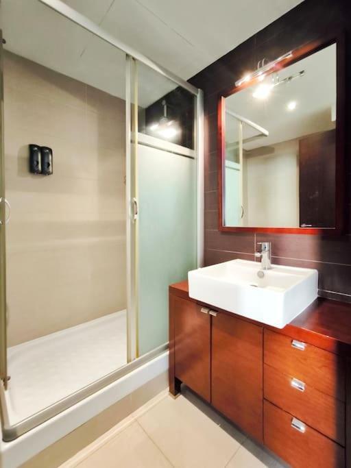 Moderno Apartamento Duplex En Terrassa Centro 外观 照片