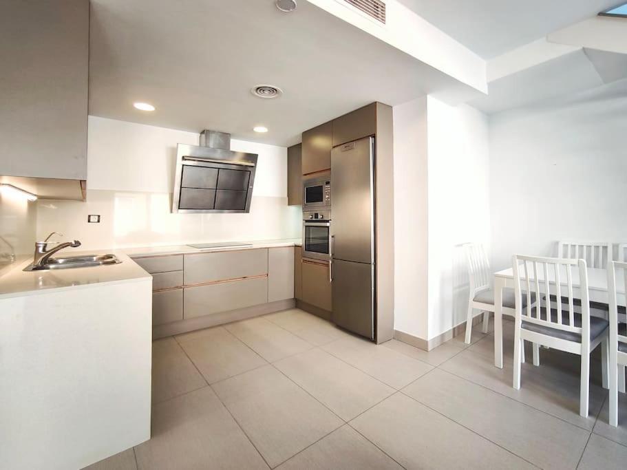 Moderno Apartamento Duplex En Terrassa Centro 外观 照片