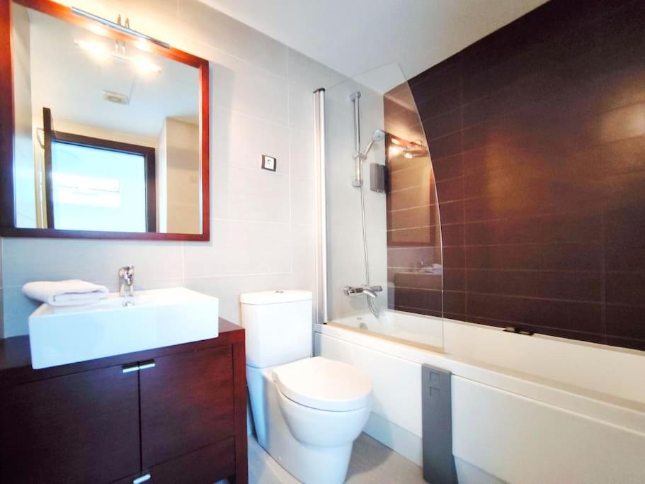 Moderno Apartamento Duplex En Terrassa Centro 外观 照片